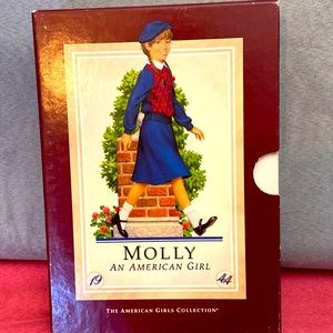Molly - An American Girl - VINTAGE (1989) 6 Book Set - The Pleasant Company